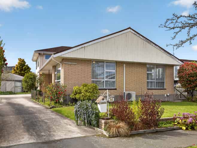 20 Delaware Crescent, Russley