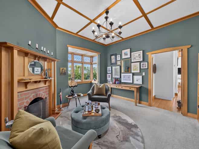 9 Ambury Avenue, Royal Oak