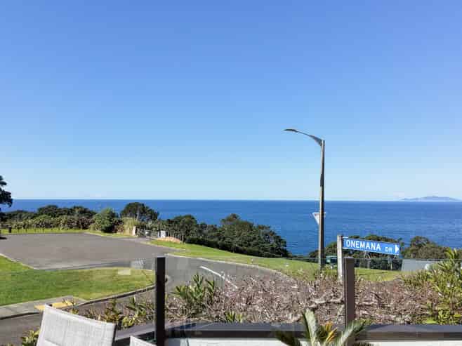 400 Onemana Drive, Onemana