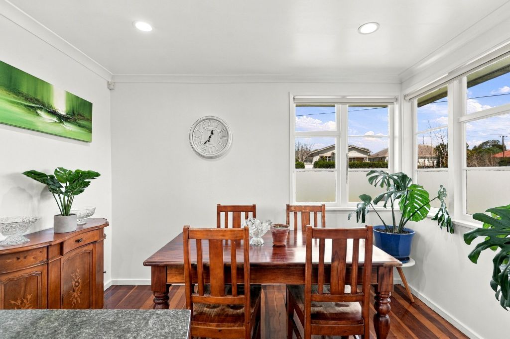 Central Convenience, Timeless Character! 5