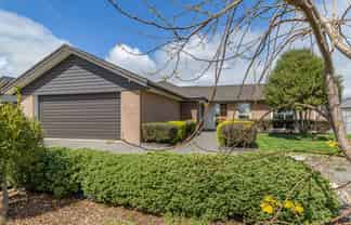 15 Gladys Place, Levin