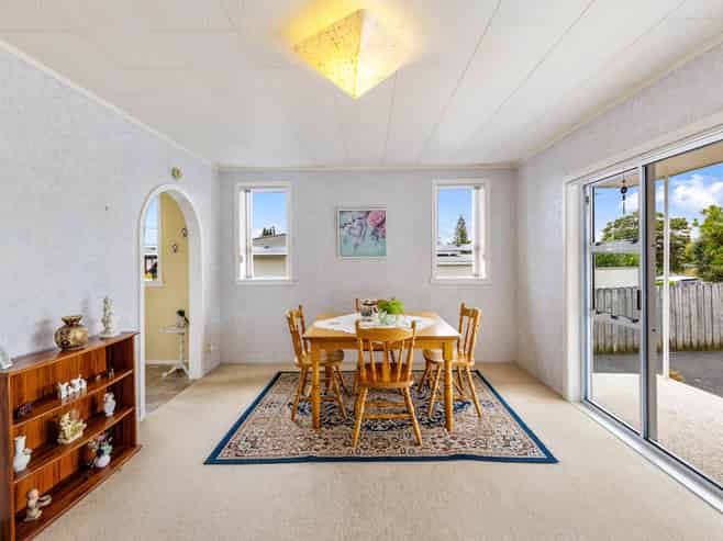 40 Fairmount Road, Titirangi