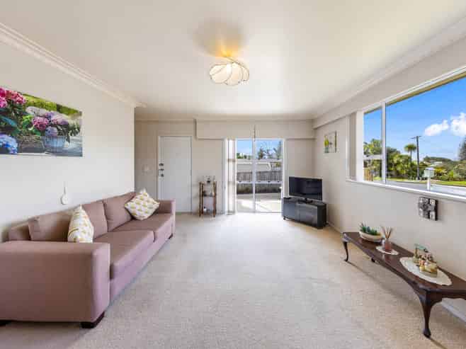 40 Fairmount Road, Titirangi