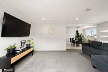 16 Dairy Road, Otara