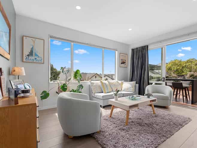 4 Archer Rayner Place, Greenhithe