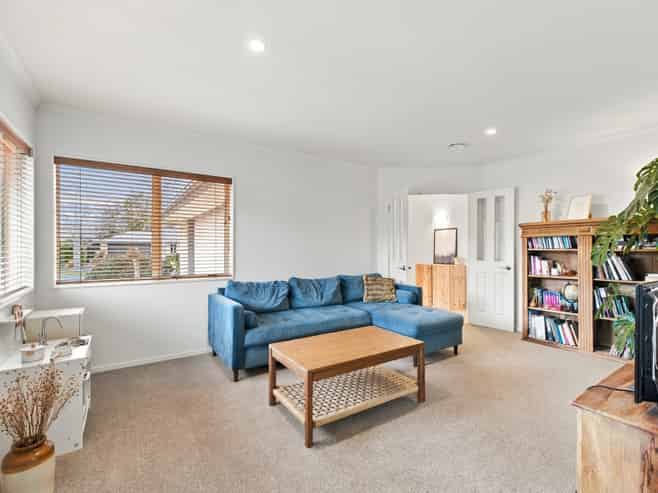48 O'Neill Avenue, Northwood