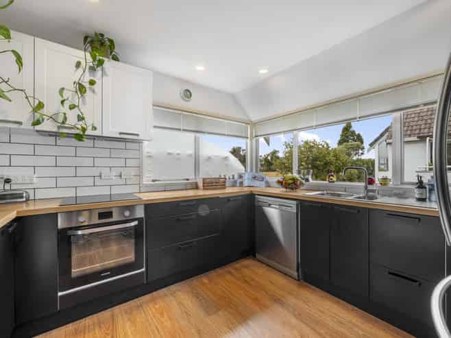 20F Clonbern Road, Remuera