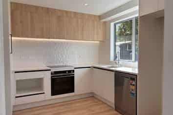 11D Compton Street, Hillcrest