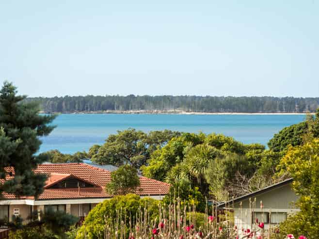 2 Baigent Place, Tanners Point