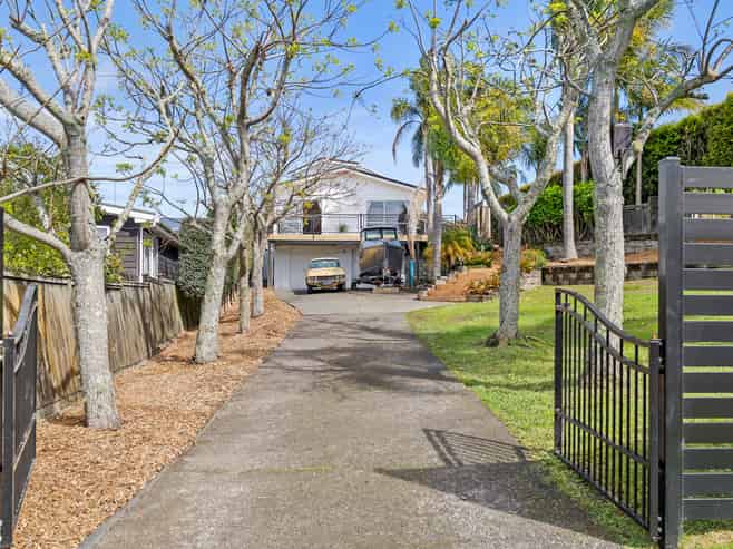 2 Stredwick Drive, Torbay