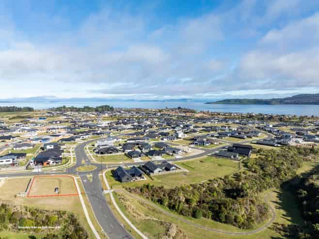62 Maunganamu Drive, Wharewaka