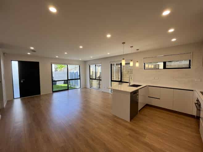 4/2 Bendale Place, Papatoetoe