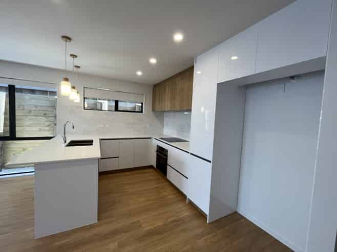 4/2 Bendale Place, Papatoetoe