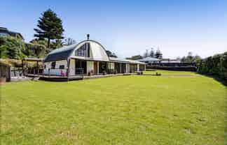 9 Beach Road, Patea