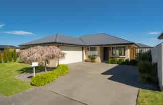 38 Liffey Springs Drive, Lincoln