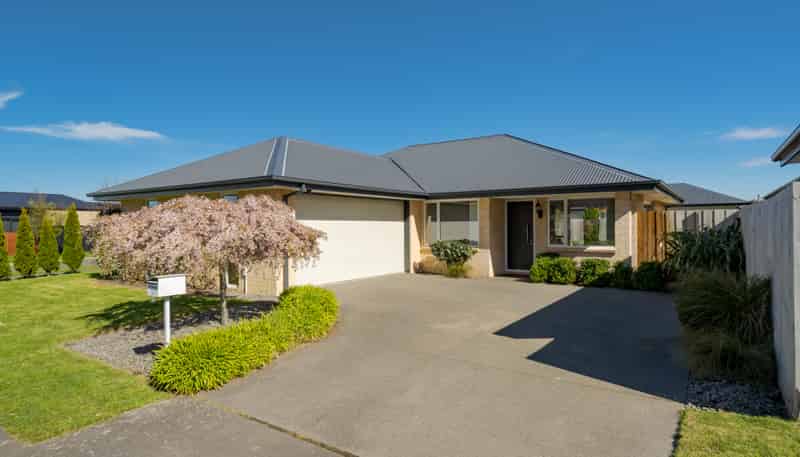 38 Liffey Springs Drive, Lincoln