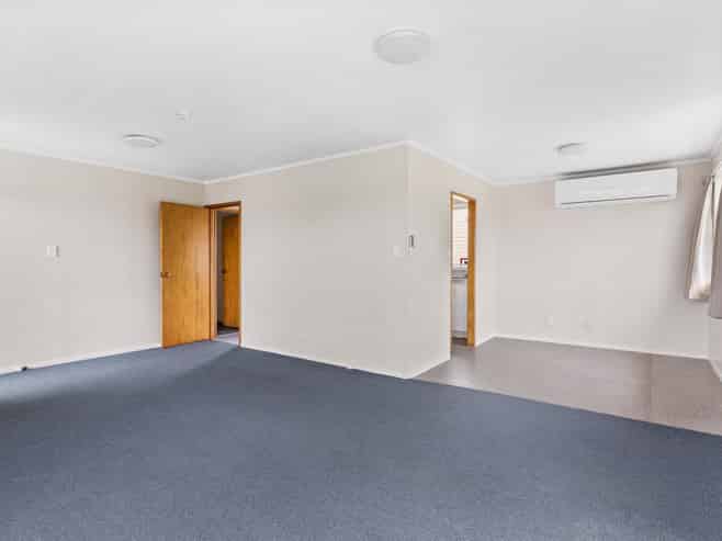 58 Makora Road, Massey