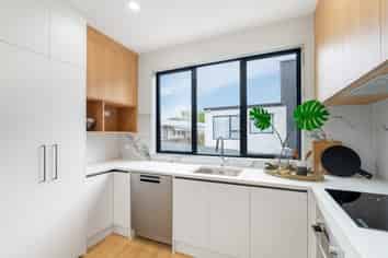 6/2 Flaunty Place, West Harbour