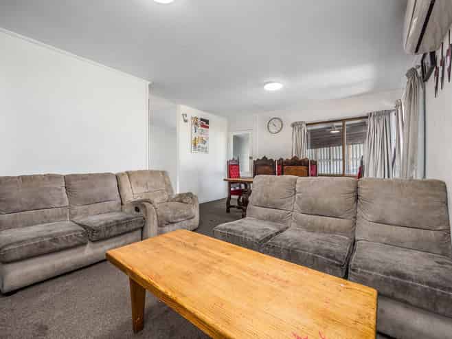 70 Solar Road, Glen Eden