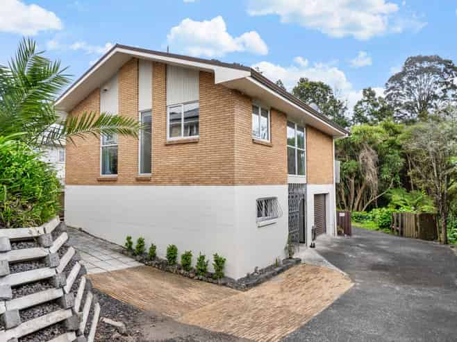 2/42 Eastglen Road, Glen Eden
