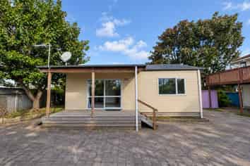 B/129 Hukanui Road, Chartwell