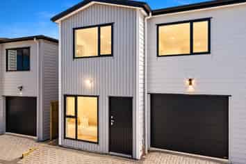 72D Howe Street, Howick