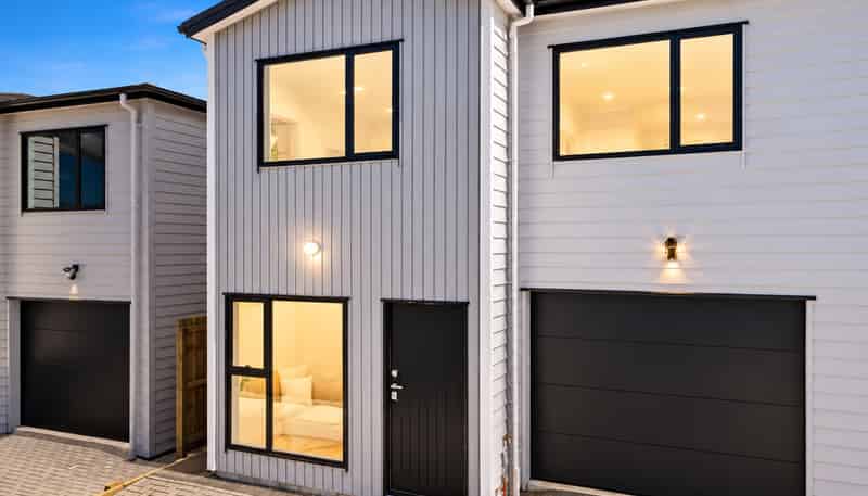 72D Howe Street, Howick