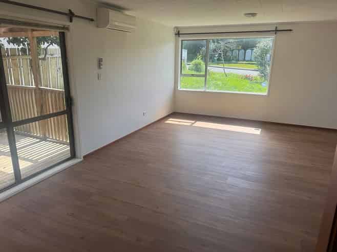 26 Cockayne Crescent, Sunnynook