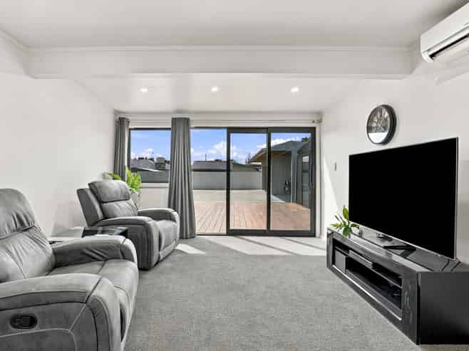 25 Phillips Street, Sanson