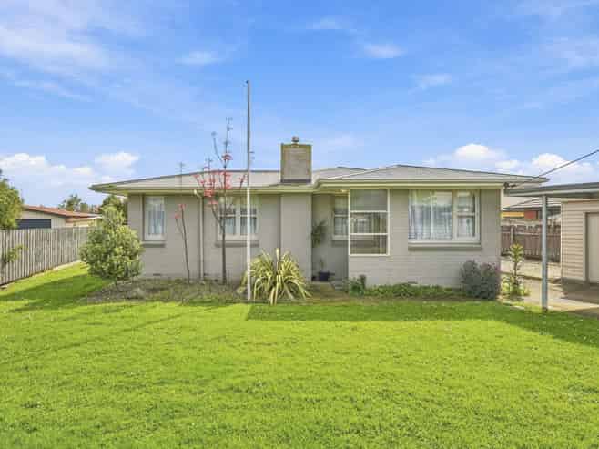 2 Ngaire Street, Longburn