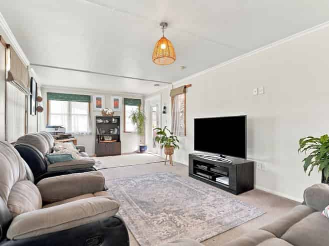 2 Ngaire Street, Longburn