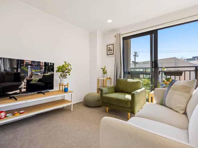 47/22 Normanby Road, Mount Eden