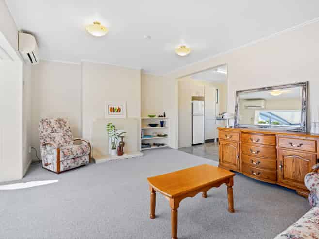 20B Clark Road, Kamo