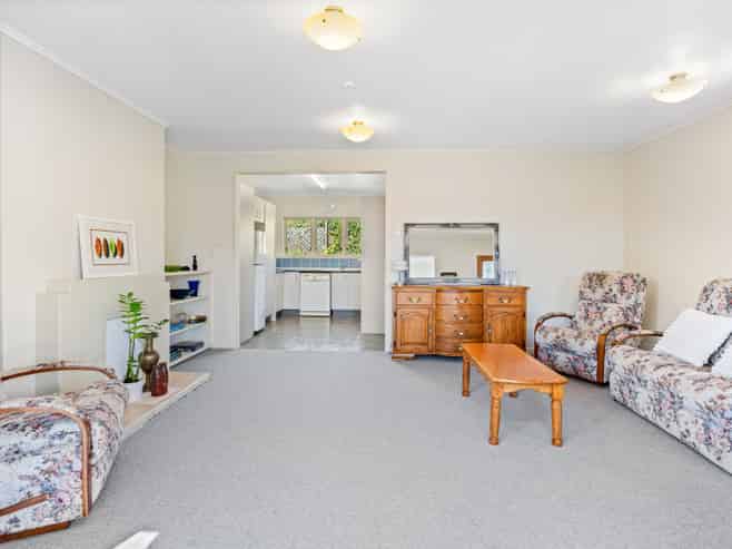 20B Clark Road, Kamo
