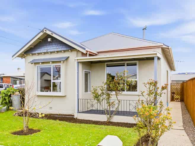 160 Bay View Road, South Dunedin