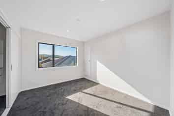 4/19 Main Road, Wainuiomata
