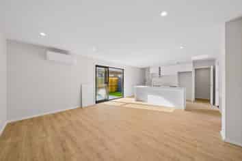 4/19 Main Road, Wainuiomata