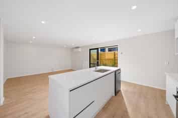 4/19 Main Road, Wainuiomata