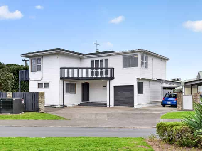 250 Centreway Road, Orewa