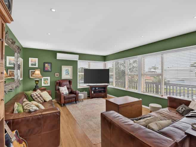 250 Centreway Road, Orewa
