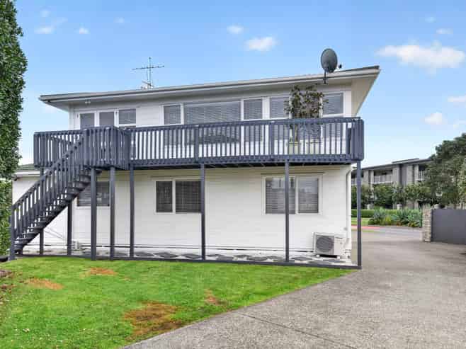250 Centreway Road, Orewa