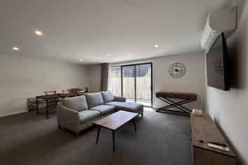 3 Red Cottage Drive, Lake Hayes Estate