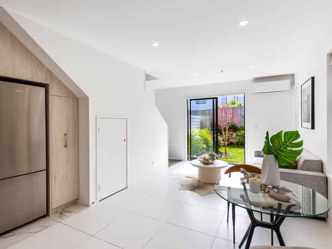 4/34  Sunnymead Road, Glen Innes