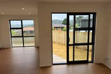 10C Chedworth Drive, Glenfield