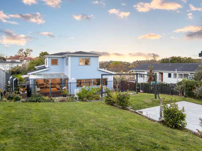 6 Winhall Rise, Remuera