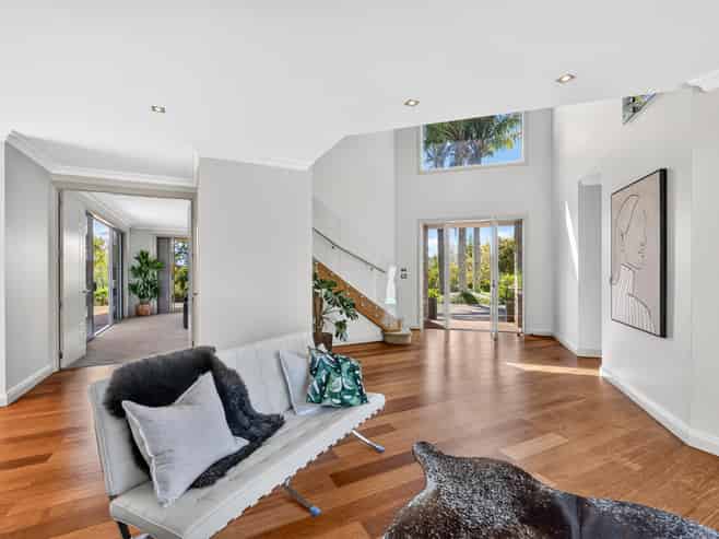 851 Ridge Road, Riverhead
