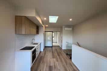 15B/92 Cambridge Terrace, Waterloo