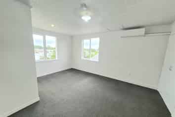 29 Deanwell Avenue, Deanwell