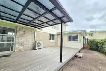 29 Deanwell Avenue, Deanwell