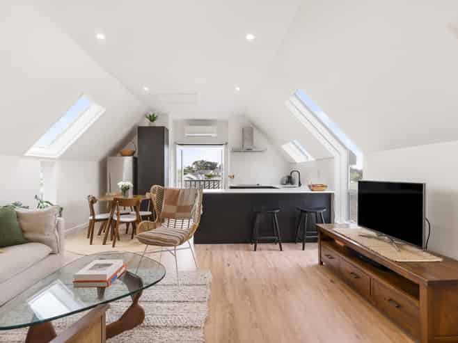 7/38 Kitchener Road, Milford